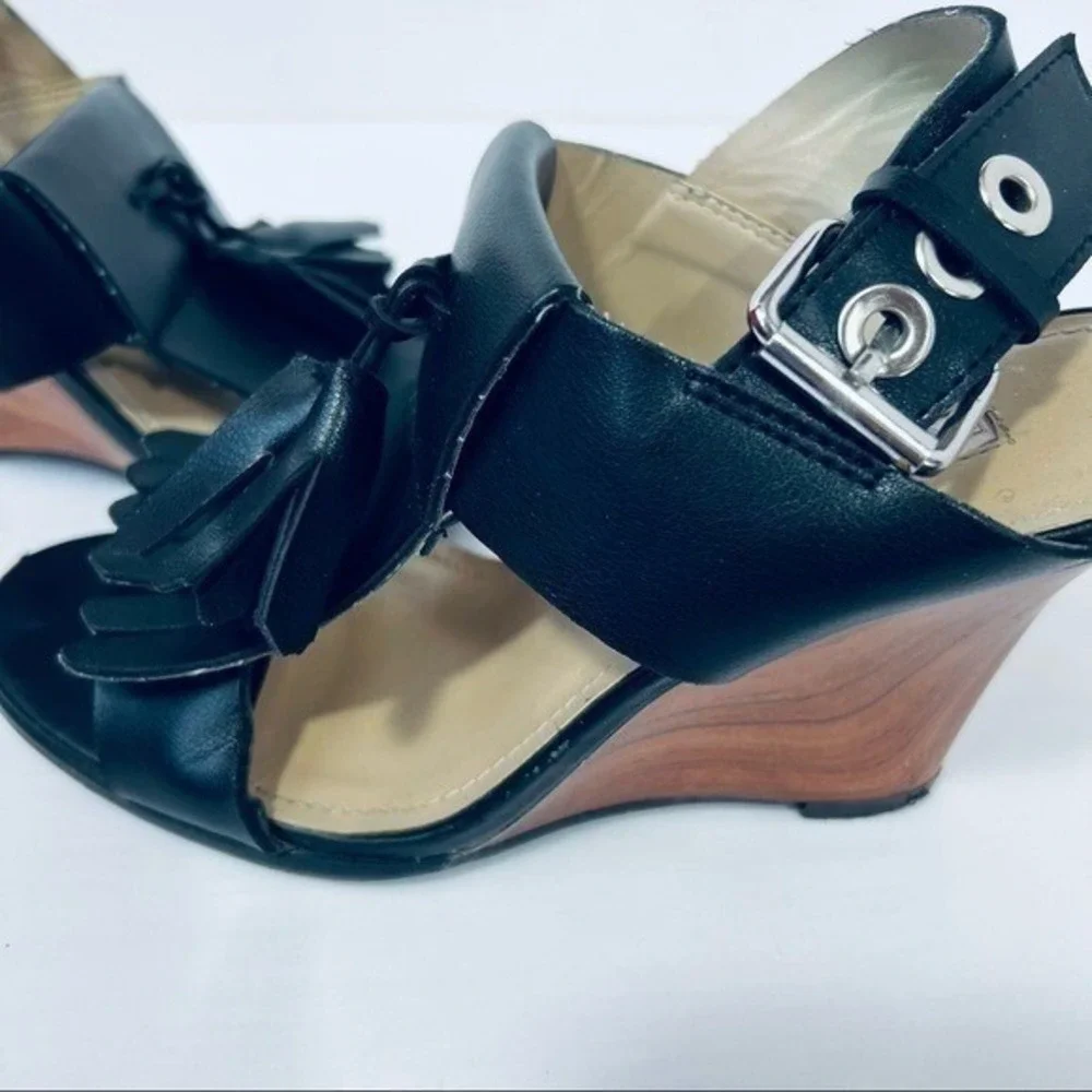 BCBGeneration Wedges‎ Size 6/36